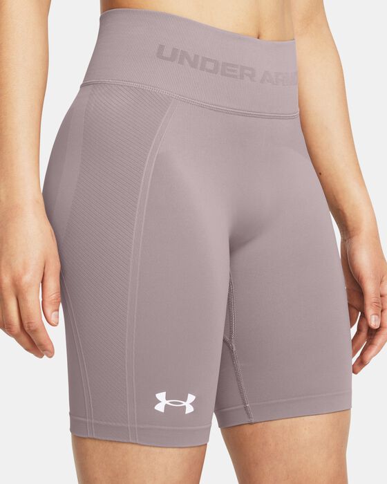 Women's UA Train Seamless Shorts image number 3