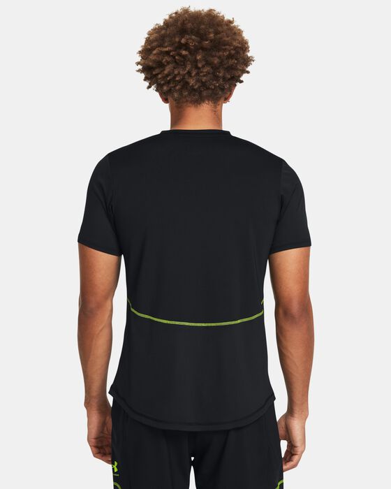 Men's UA Challenger Pro Training Short Sleeve image number 1